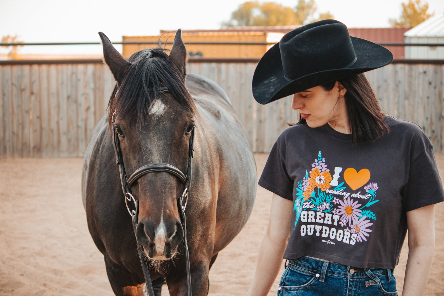 I Love (Reading About) the Great Outdoors Cropped Tee